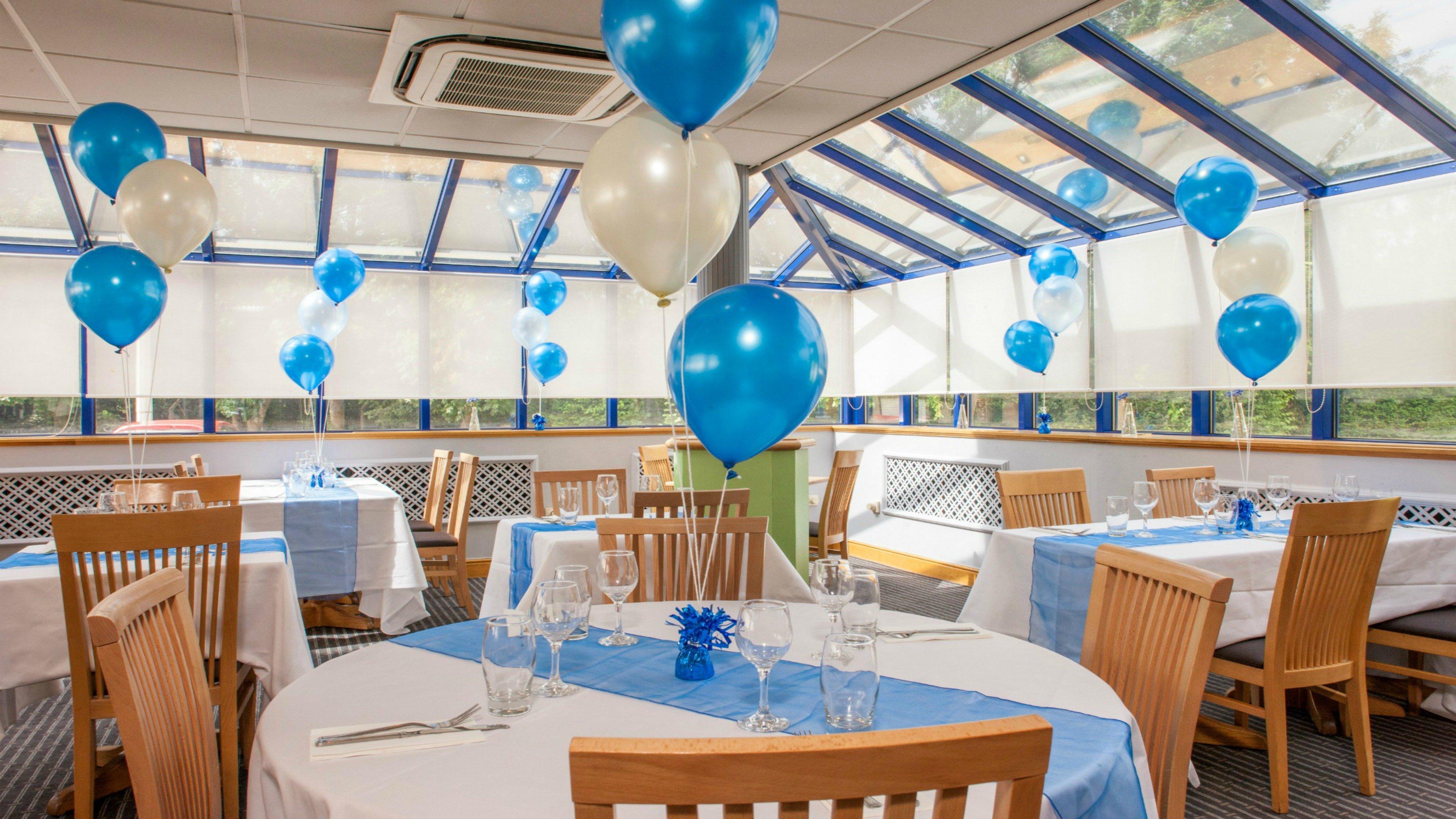 Holiday Inn Warrington By Ihg Dış mekan fotoğraf