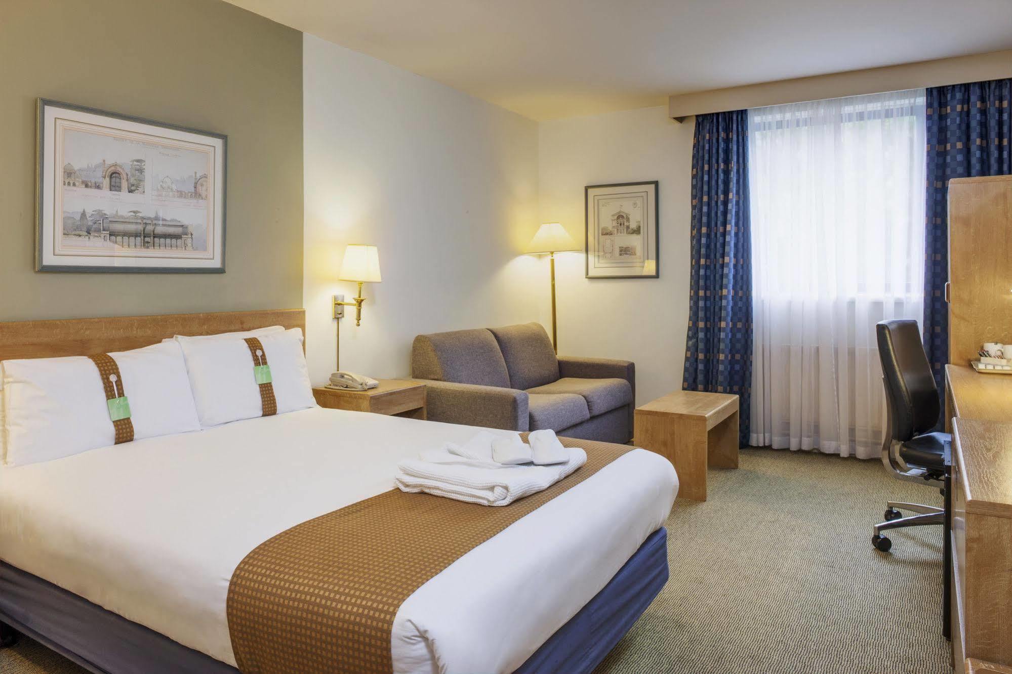 Holiday Inn Warrington By Ihg Dış mekan fotoğraf
