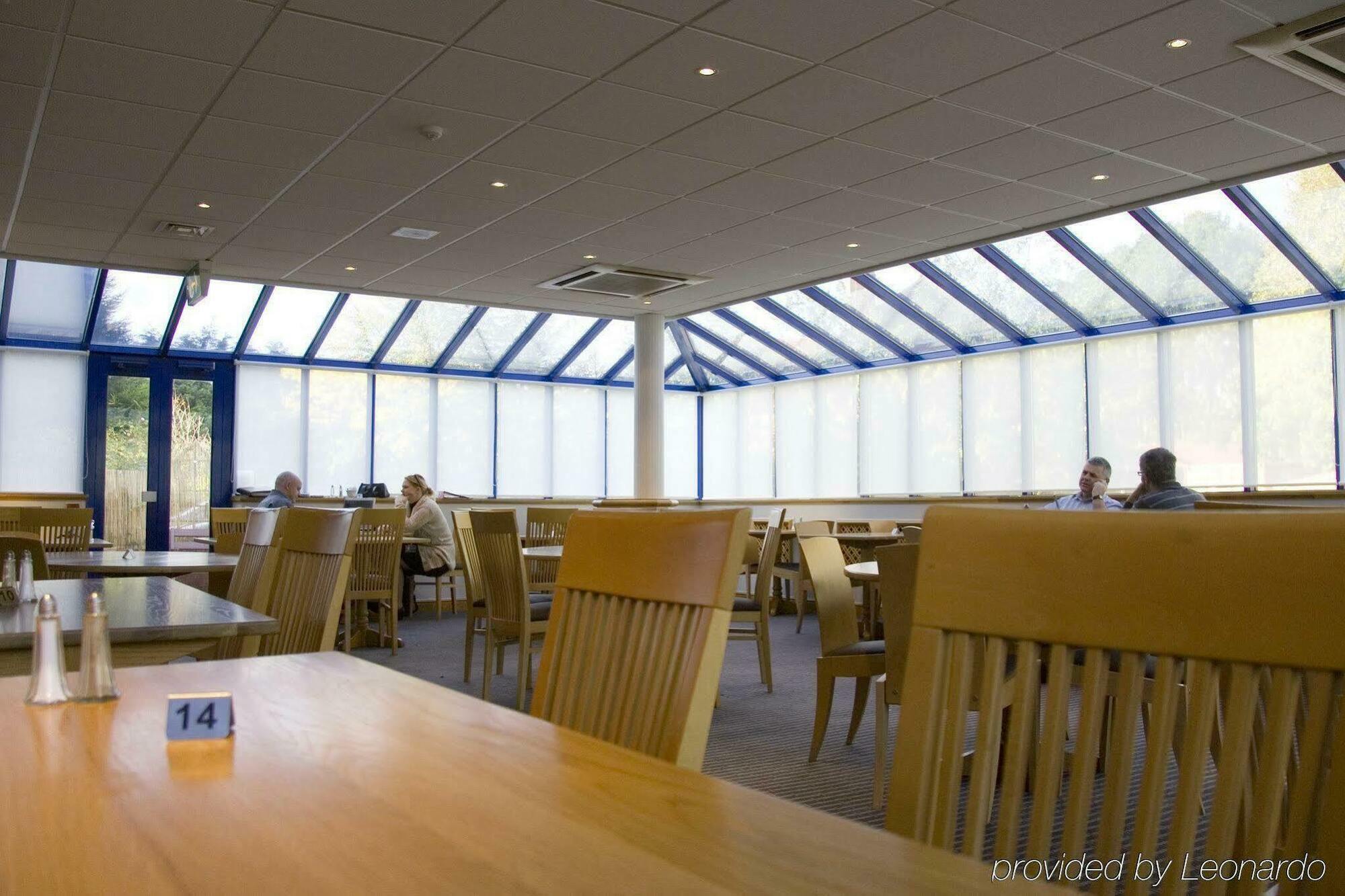 Holiday Inn Warrington By Ihg Dış mekan fotoğraf